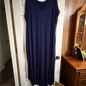 Elegant Navy Blue Maxi Dress